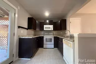 2623 Vail Ave, Charlotte, NC 28207 - Photo 4