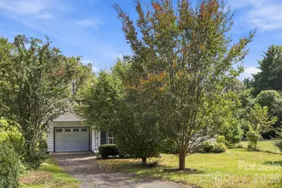 648 Crystal Drive, Hendersonville, NC 28791 - Photo 28