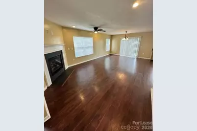 13607 Riding Hill Avenue, Charlotte, NC 28213 - Photo 2