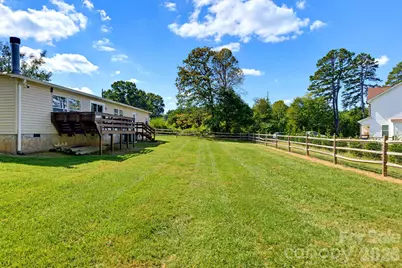 6858 Long Island Road, Catawba, NC 28609 - Photo 32