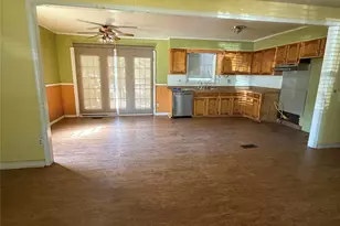 324 Briarwood Dr, Dallas, NC 28034 - Photo 6