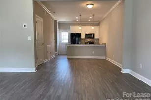 3927 Newhall Dr NW, Hickory, NC 28601 - Photo 2