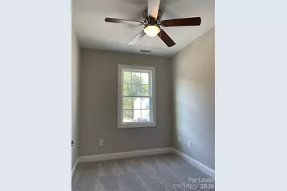 3927 Newhall Drive NW, Hickory, NC 28601 - Photo 8