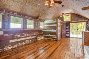 500 E Poplar Dr, Hendersonville, NC 28792 - Photo 32