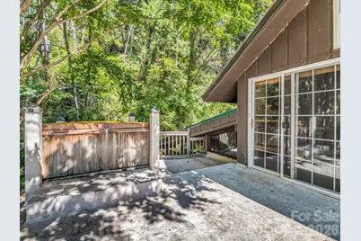 500 E Poplar Drive, Hendersonville, NC 28792 - Photo 34