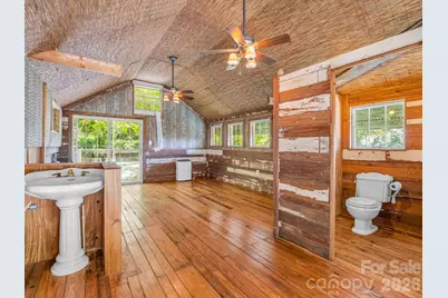500 E Poplar Drive, Hendersonville, NC 28792 - Photo 22