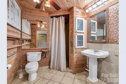 500 E Poplar Drive, Hendersonville, NC 28792 - Photo 30