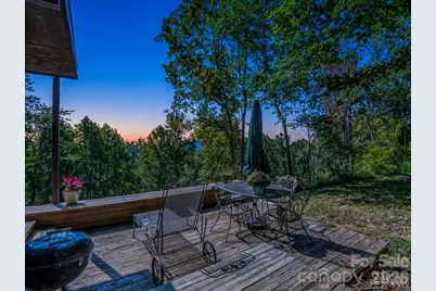 500 E Poplar Drive, Hendersonville, NC 28792 - Photo 2