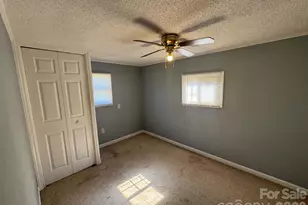 118 Hamlet Pl, Ronda, NC 28670 - Photo 12