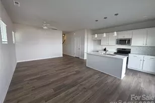 6332 Abelia Ave, Charlotte, NC 28269 - Photo 6
