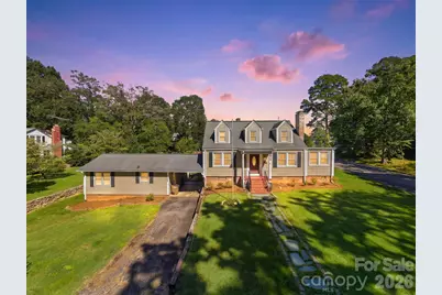 625 E Park Drive, Lincolnton, NC 28092 - Photo 2