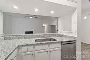 6044 Acadian Woods Dr, Charlotte, NC 28227 - Photo 20