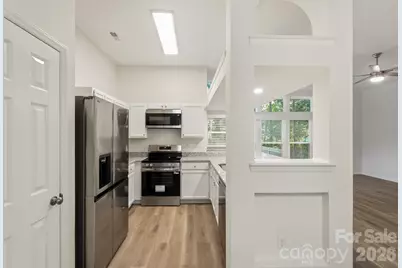 6044 Acadian Woods Drive, Charlotte, NC 28227 - Photo 16