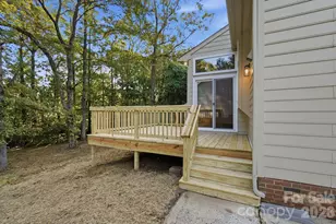 6044 Acadian Woods Dr, Charlotte, NC 28227 - Photo 44