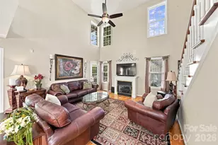 2741 25th St NE, Hickory, NC 28601 - Photo 8
