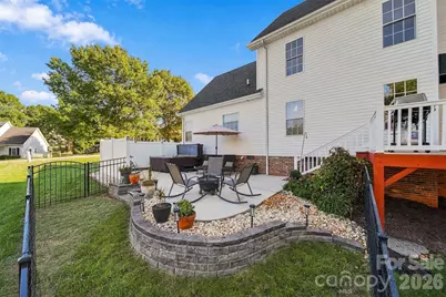 2741 25th Street NE, Hickory, NC 28601 - Photo 36