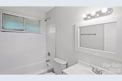 4926 Malibu Drive, Charlotte, NC 28215 - Photo 24