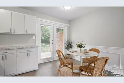 4926 Malibu Drive, Charlotte, NC 28215 - Photo 16