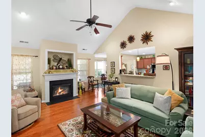 24 Loftin Street, Weaverville, NC 28787 - Photo 2