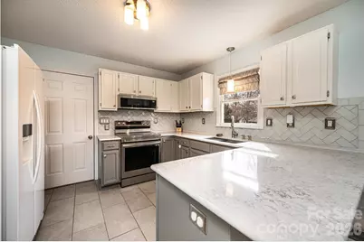 2487 Ashford Drive, Newton, NC 28658 - Photo 16