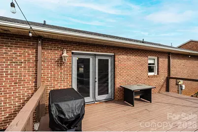 2487 Ashford Drive, Newton, NC 28658 - Photo 6