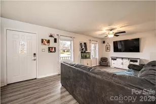 2487 Ashford Dr, Newton, NC 28658 - Photo 8