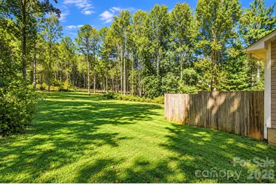 127 Chestnut Lane, Hendersonville, NC 28792 - Photo 28