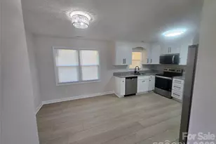 421 Nixon Rd, Statesville, NC 28625 - Photo 10