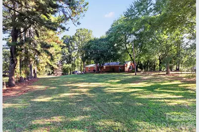 4301 Red Berry Court, Charlotte, NC 28213 - Photo 36