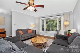 4301 Red Berry Ct, Charlotte, NC 28213 - Photo 8