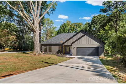2303 Frederick Drive, Winston Salem, NC 27103 - Photo 2