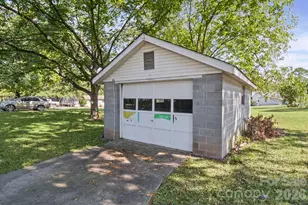 626 Austin St, Albemarle, NC 28001 - Photo 24