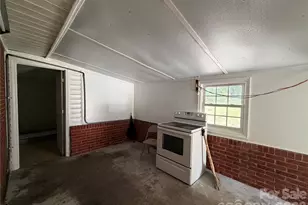 604 Willow St, Wadesboro, NC 28170 - Photo 16