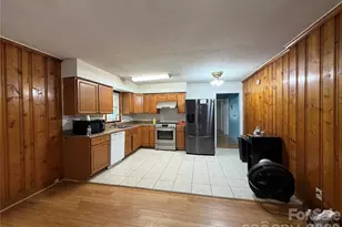 604 Willow St, Wadesboro, NC 28170 - Photo 8