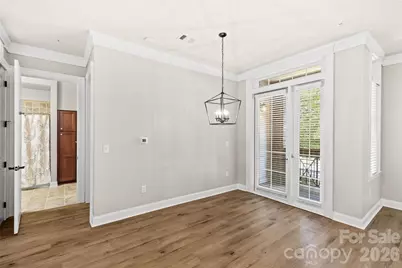 2810 Selwyn Avenue #209, Charlotte, NC 28209 - Photo 6