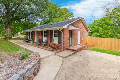 1109 Pinewood Road, Rock Hill, SC 29730 - Photo 2