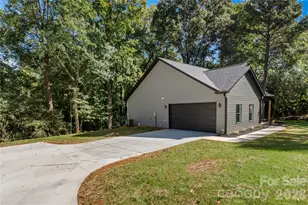 2309 Frederick Dr, Winston Salem, NC 27103 - Photo 28