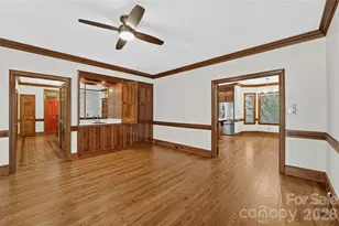 3715 Monique Ln, Charlotte, NC 28210 - Photo 12