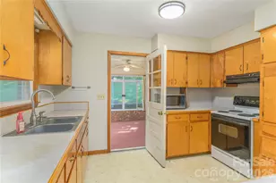2882 Butler Bridge Rd, Mills River, NC 28759 - Photo 8
