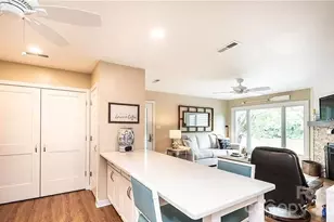 2200 6th St NW, Hickory, NC 28601 - Photo 6
