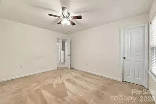 11604 Ragan Elizabeth Ct, Charlotte, NC 28278 - Photo 24