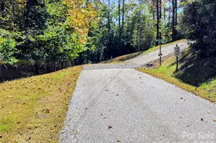 105 Poplar Ridge Ln, Burnsville, NC 28714 - Photo 8