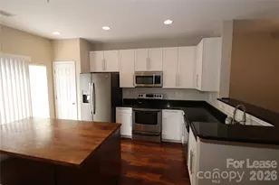 524 Donatello Avenue, Charlotte, NC 28205 - Photo 2