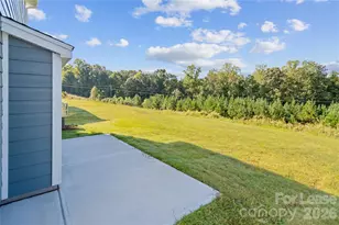 7589 Bainbridge Rd, Sherrills Ford, NC 28673 - Photo 12