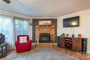 12 Stoney Creek Ln, Candler, NC 28715 - Photo 6