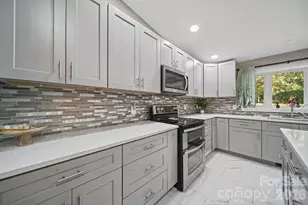 2219 Wade Funderburk Rd, Pageland, SC 29728 - Photo 8