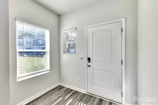 840 Gerard Bay Dr, Fort Mill, SC 29715 - Photo 2