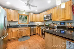 115 Laurel Wood Dr, Mars Hill, NC 28754 - Photo 18
