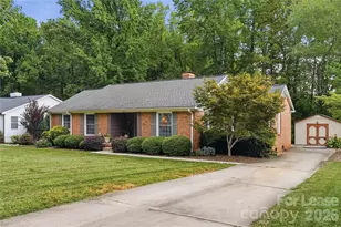 4323 Emory Ln, Charlotte, NC 28211 - Photo 4