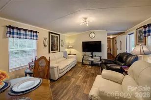 120 Ed Young Rd, Burnsville, NC 28714 - Photo 2